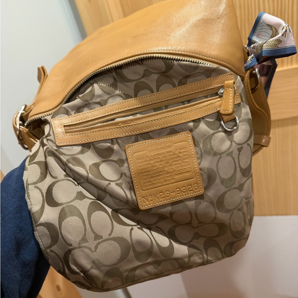 Coach Legacy Tan Leather Shoulder Bag VINTAGE - Picture 9 of 14